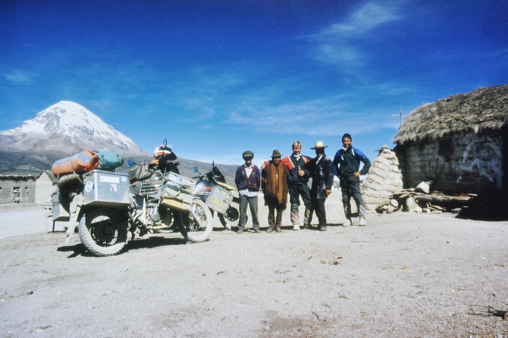 Zwei Mitglieder der Motorradfreunde unternehmen 1993-1994 eine 13 monatige Motorradreise von Alaska nach Feuerland.