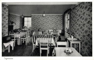 Bild bei Klick vergrößern 1956 | Ansichtskarte des Tagesraums Archiv: B+Y Schäck