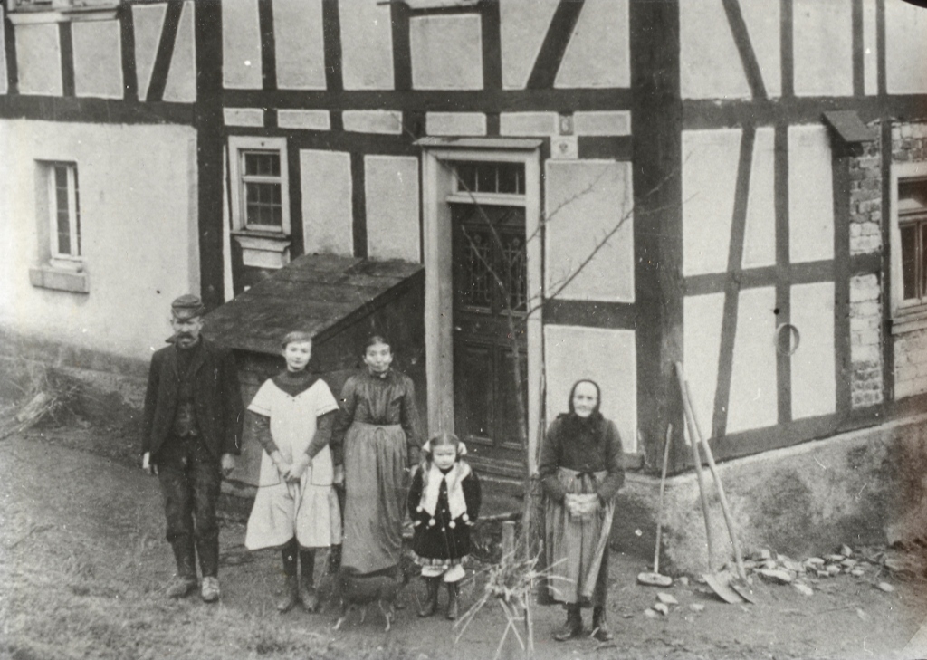 Historische Aufnahme 1915 Familie Löhr