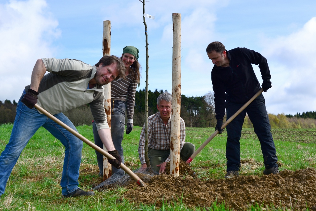 2018, 3. Obstbaumpflanzung | Pflanzteam „Auf der Diederscht“ in Bettgenhausen | Foto: Yvette Schäck