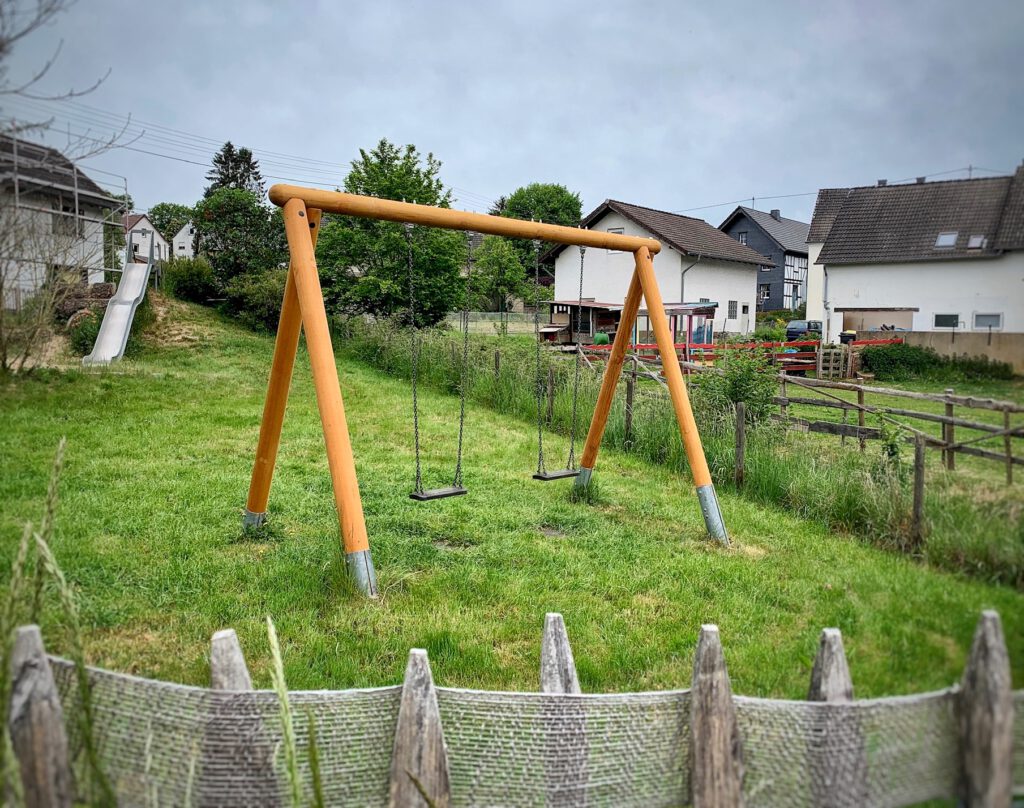 Spielplatz in Seelbach mit neuem Schaukelgerüst | Foto: Ellen Wirth