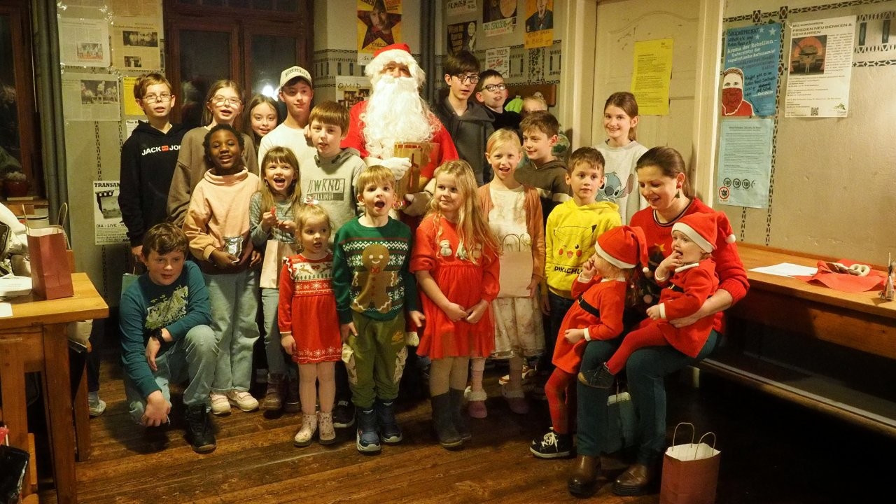 Nikolausfeier 2025 | Danke, lieber Nikolaus! | Foto: Yvette Schäck Nikolausfeier 2025 | Danke, lieber Nikolaus! | Foto: Yvette Schäck